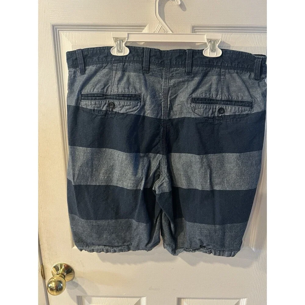 Banana Republic Aiden Shorts Men 36 Blue Color Block Preppy Pockets Resort Beach